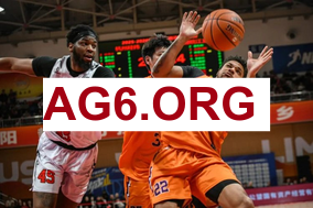 解说：斯普利特完全没有战术可言 这临时主帅赛季结束也就到头了