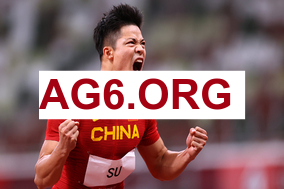 詹姆斯：我们现在得为芝加哥的比赛做准备，期望能积累势头